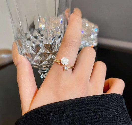 Gold Plated Adjustable Flower Ring off white